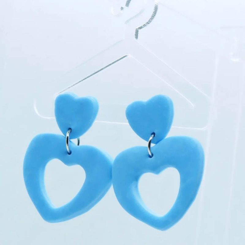 UV LightBlue hearts earrings